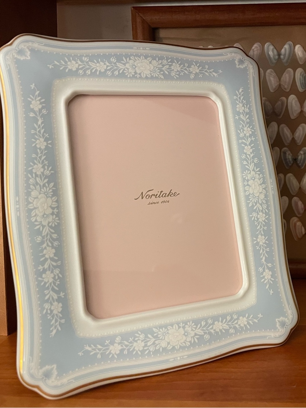 New Noritake Light Blue Floral and Gold Accent Ceramic Frame